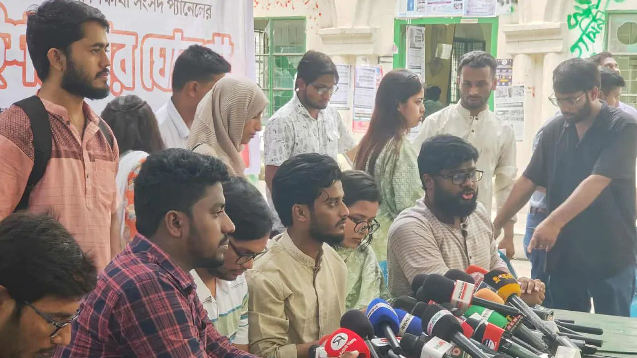 ৮ প্রস্তাবনা নিয়ে বাগছাসের ইশতেহার ঘোষণা