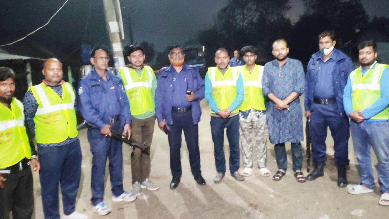 বিট পাহারায় সান্তাহারে স্বস্তি