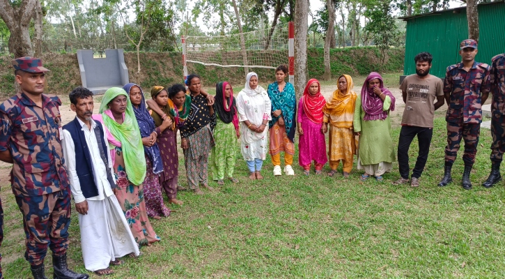 বিরল সীমান্তে ১৩ জনকে পুশ ইন করল বিএসএফ