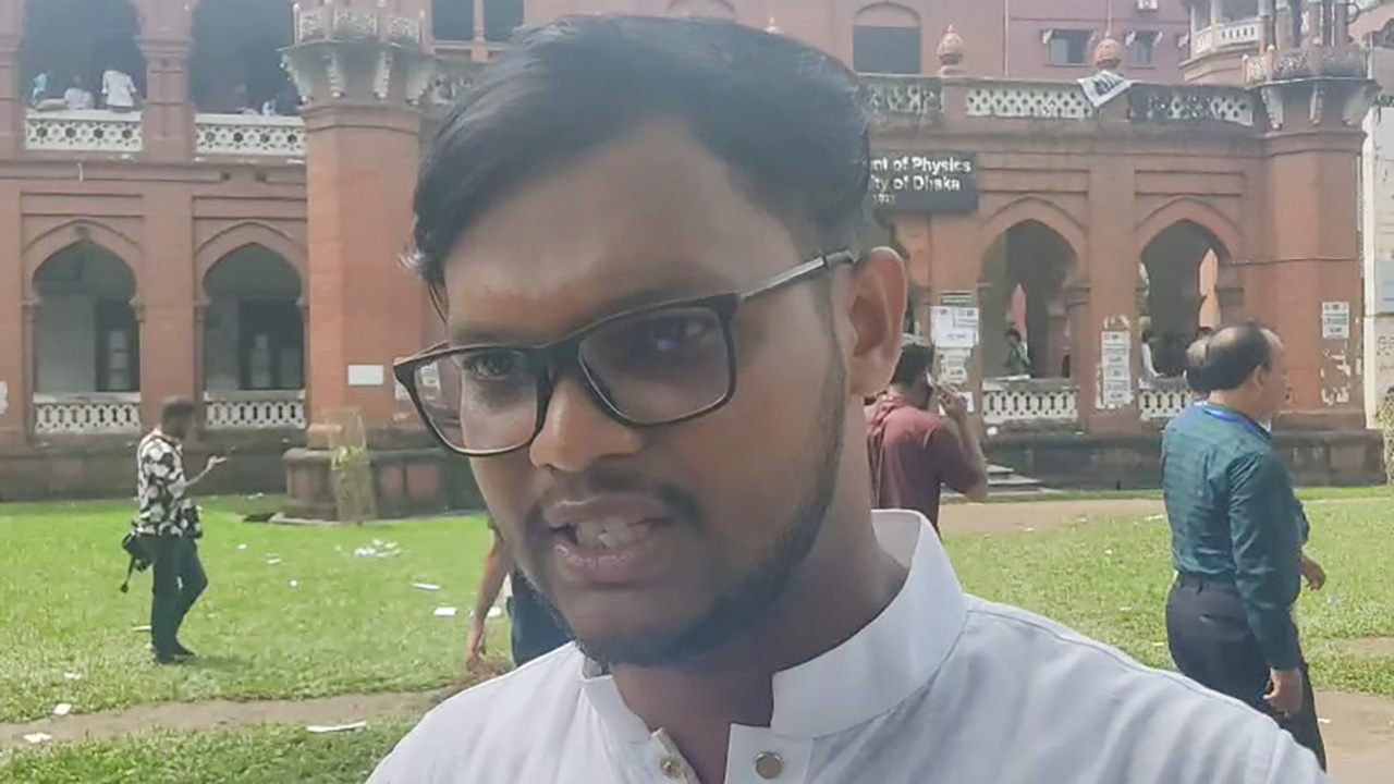 শিক্ষার্থীরা যে রায় দেবেন সব প্রার্থী মেনে নেবেন: বাকের মজুমদার
