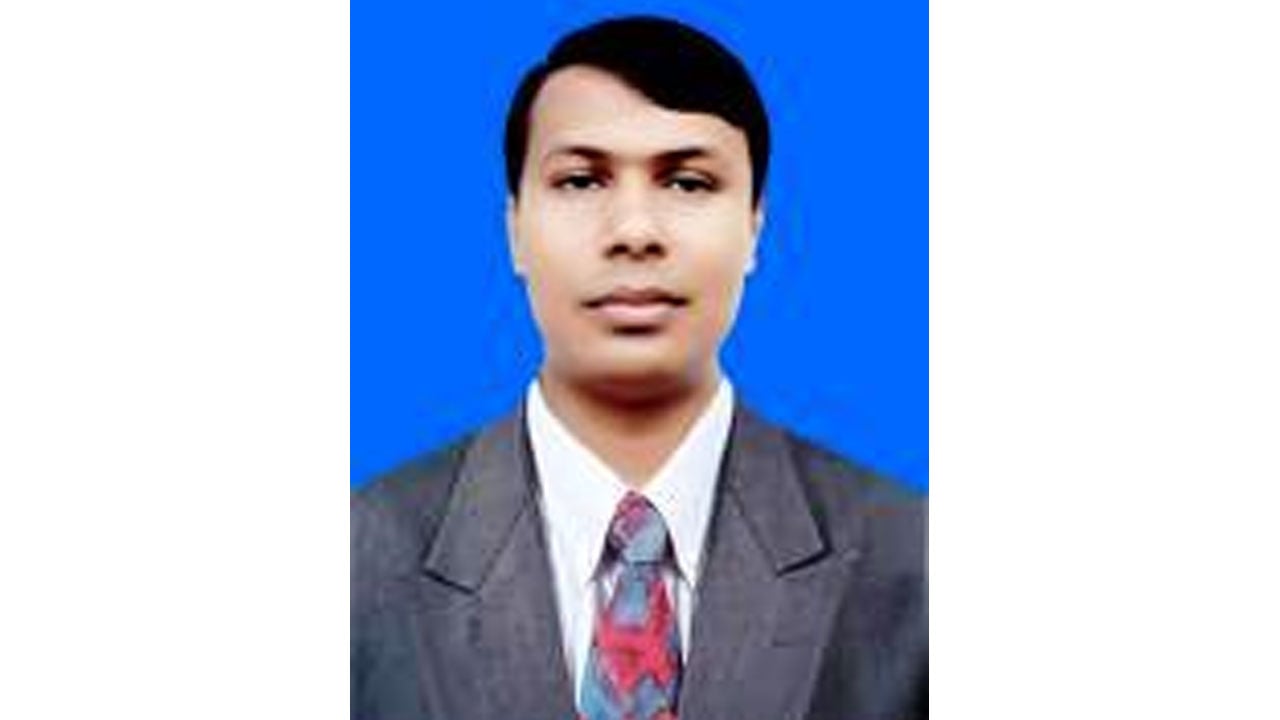 ঘুরেফিরে ১৮ বছর পার জনস্বাস্থ্যের সহকারী প্রকৌশলীর