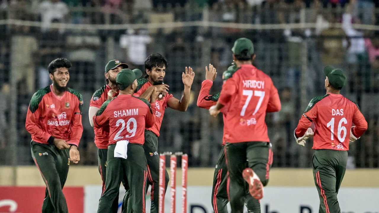 উইকেট নয়, সিরিজ জয়ের কৃতিত্ব বাংলাদেশের