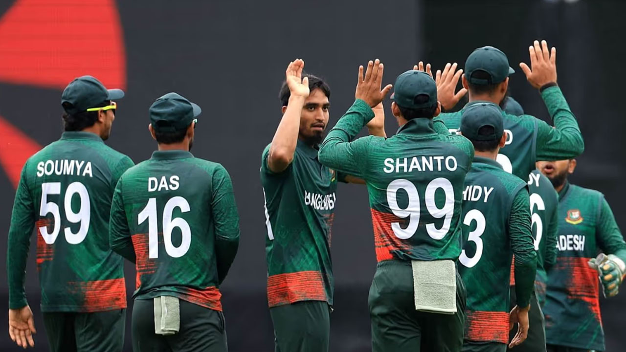 ভারতের ওপরে বাংলাদেশ