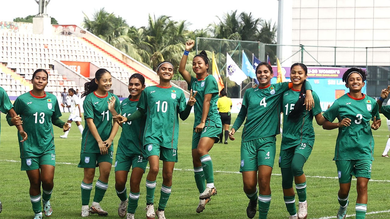 শ্রীলঙ্কাকে উড়িয়ে বাংলাদেশের শুভসূচনা