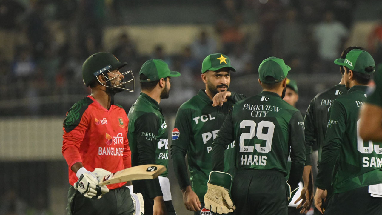 ‘পাকিস্তানকে জিততে সাহায্য করেছে বাংলাদেশ’