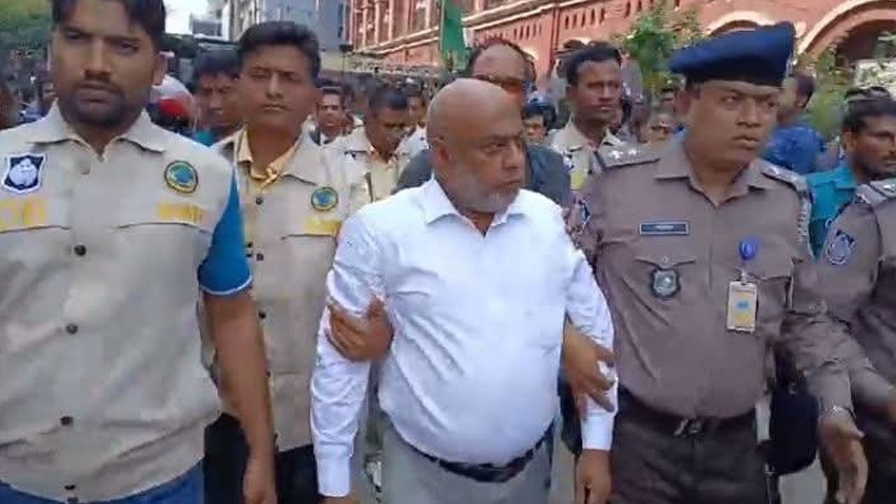 বরিশালে আইনজীবী সমিতির সভাপতি লিংকনসহ ১১ আইনজীবীর জামিন