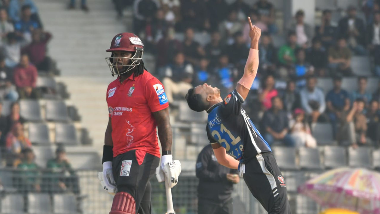 রংপুরের বিপক্ষে ১৯৭ রানের পুঁজি বরিশালের