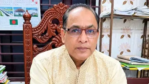 বরিশালে সড়ক দুর্ঘটনায় আইনজীবী নিহত, আহত ২
