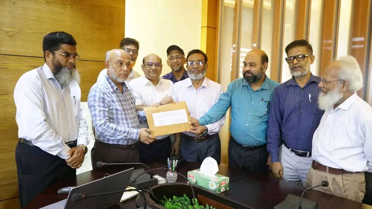 বাকৃবির অবসরপ্রাপ্তদের পেনশনে আসছে অটোমেশন  