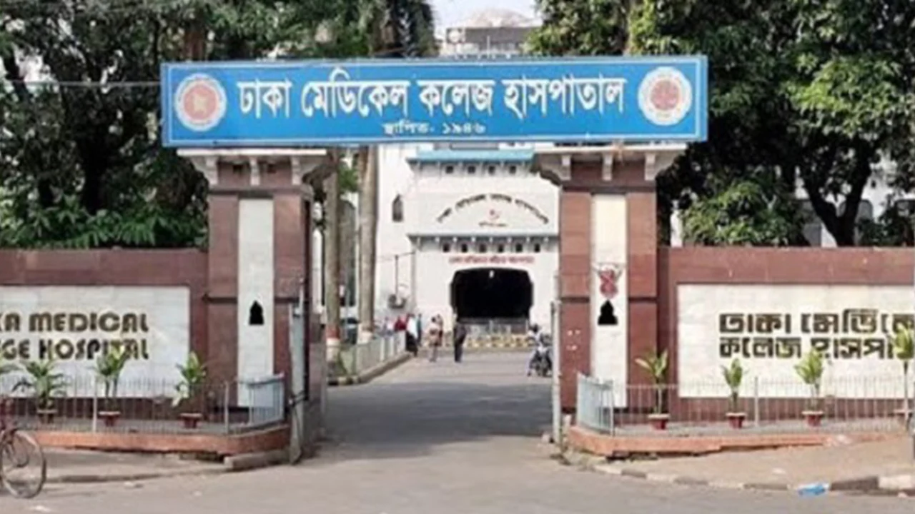 লালবাগে কিশোর গ্যাংয়ের গুলিতে যুবক গুরুতর আহত