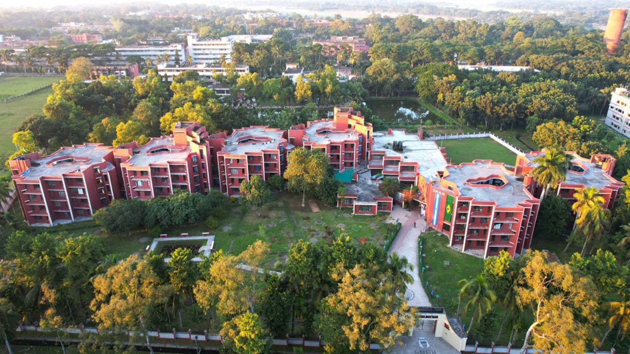 কৃষিশিক্ষা ও গবেষণার প্রাণকেন্দ্র: বাংলাদেশ কৃষি বিশ্ববিদ্যালয়