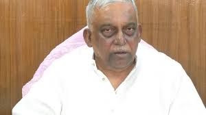 সাবেক স্বরাষ্ট্রমন্ত্রী কামাল ও তার স্ত্রীর বিরুদ্ধে দুদকের চার্জশিট