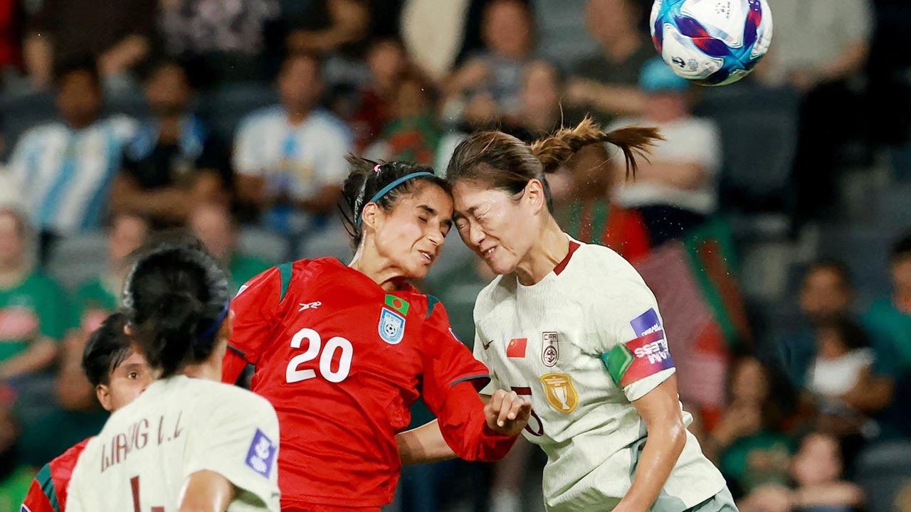 চীনের কাছে ২-০ গোলে হারল বাংলাদেশ