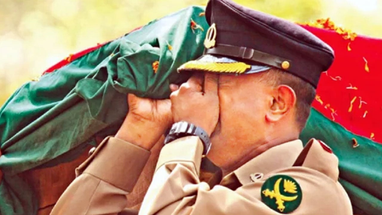 ভারত-সিঙ্গাপুরে ঘন ঘন কথা আ.লীগ নেতার