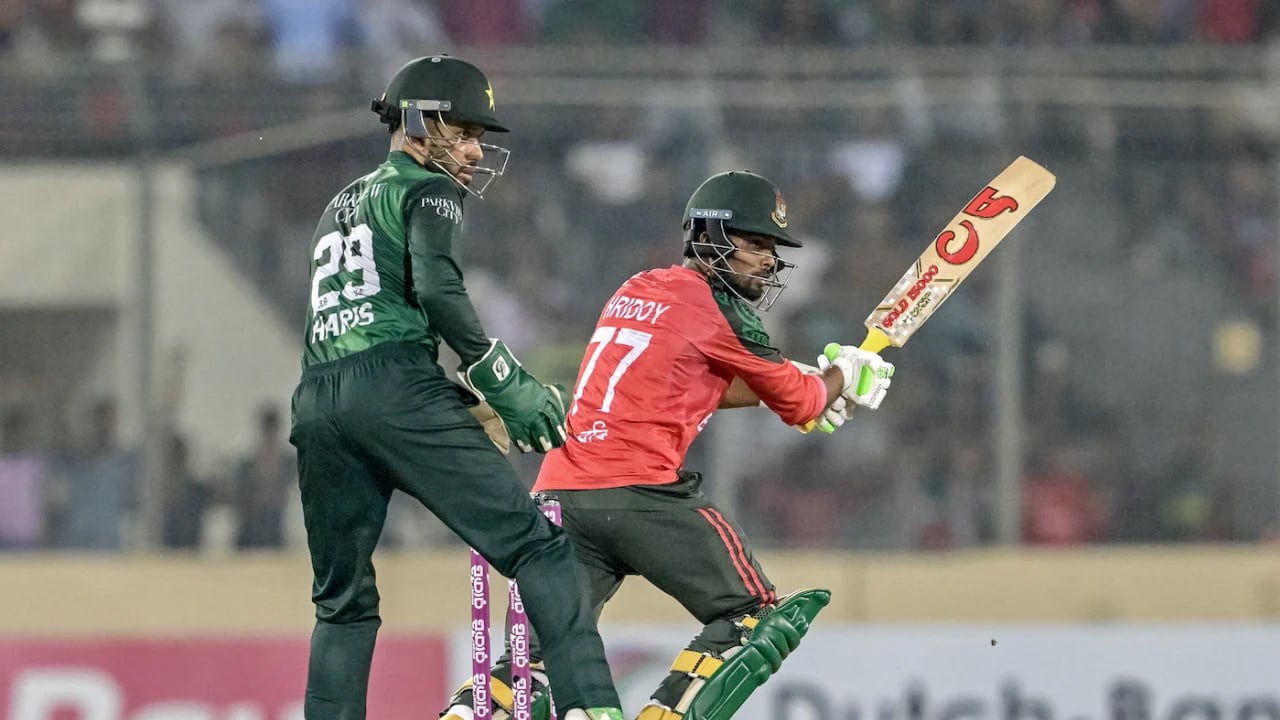 পাকিস্তানের বাংলাদেশ সফর পেছানোর শঙ্কা