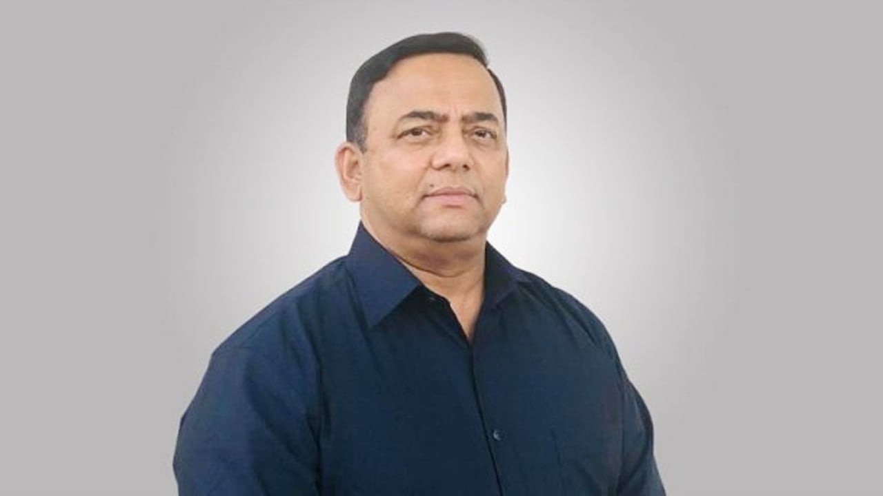 সাবেক আইজিপি বেনজীর দুবাইয়ে গ্রেপ্তার