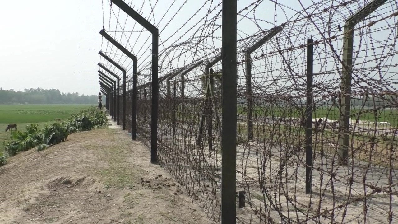 ভূরুঙ্গামারী সীমান্তে বিএসএফের হাতে বাংলাদেশি যুবক আটক