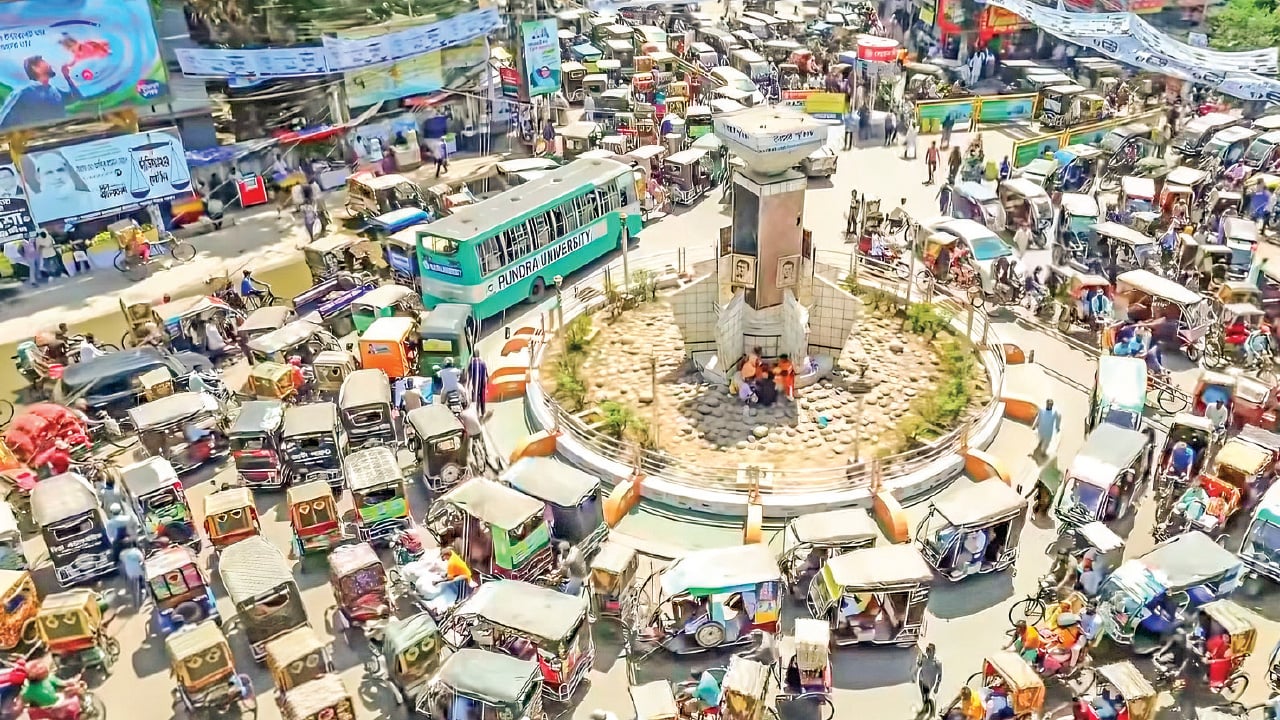 বগুড়া শহরে দিন দিন তীব্র হচ্ছে যানজট