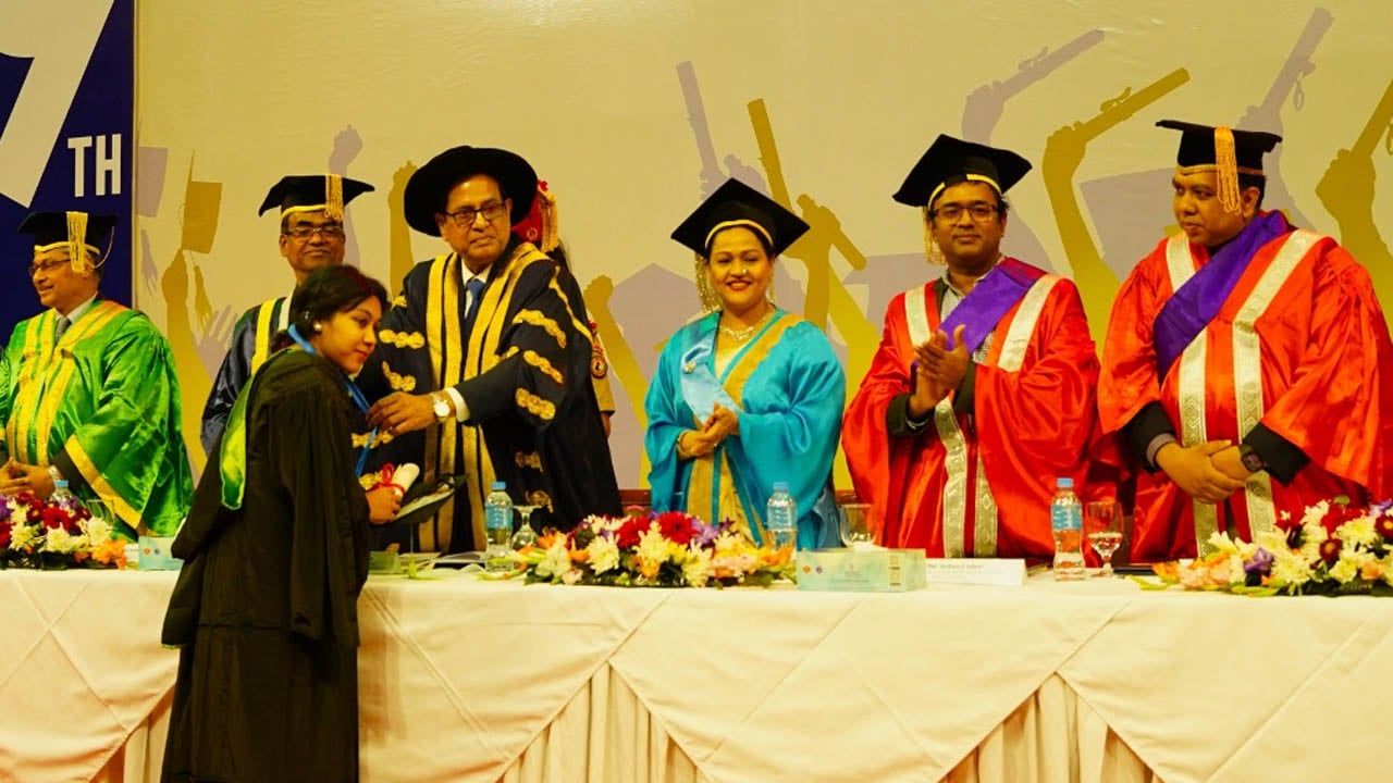 উত্তরা ইউনিভার্সিটির নবম সমাবর্তন অনুষ্ঠিত