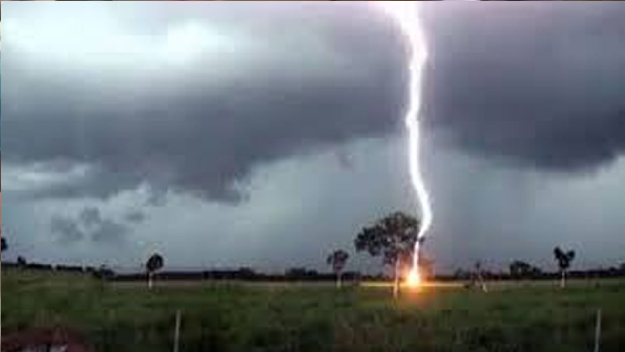 গুইমারায় বজ্রপাতে নিহত ১