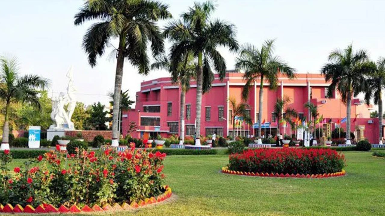 পরীক্ষার্থীদের ভোগান্তি কমাবে ‘এক্সাম হল ফাইন্ডার’ অ্যাপ