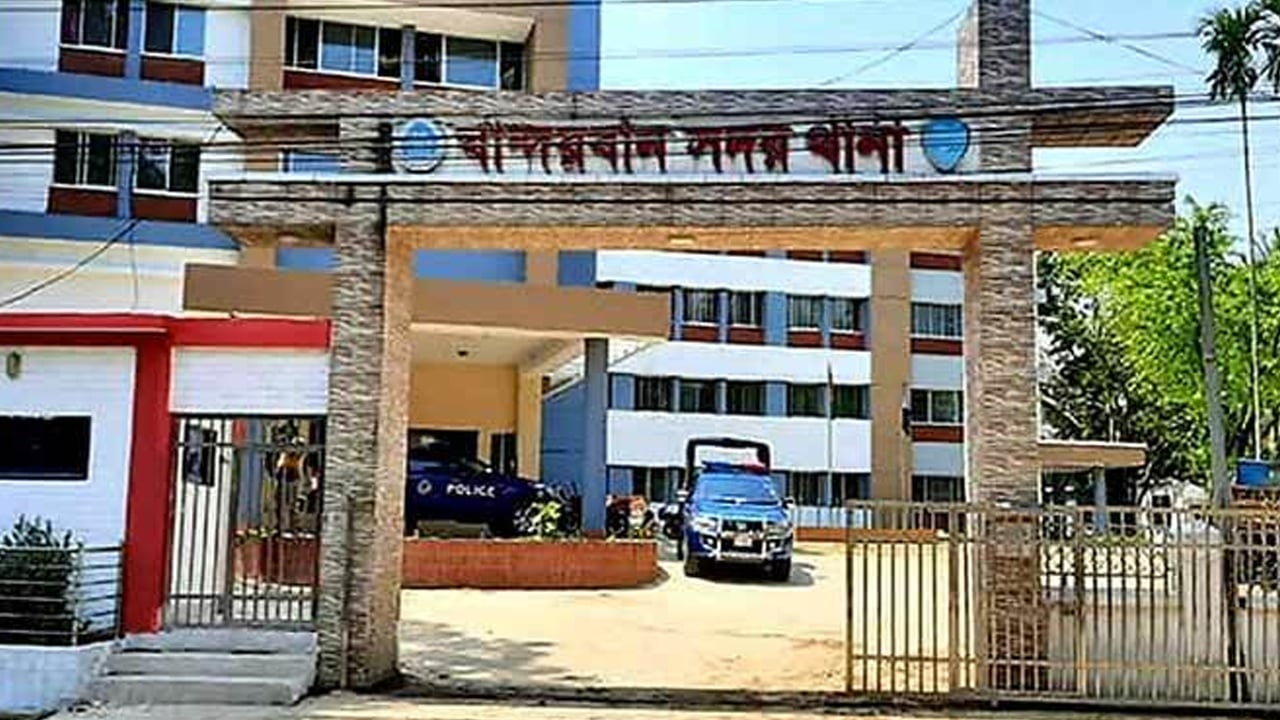 বান্দরবানে চাঁদাবাজির অভিযোগে ৬ ইউপিডিএফ(ডি) সদস্য আটক