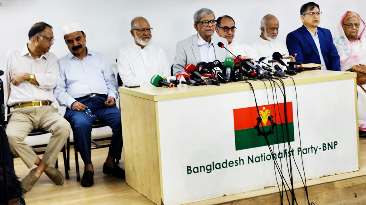 মিটফোর্ডের ঘটনা অনুসন্ধানে তদন্ত কমিটি করবে বিএনপি