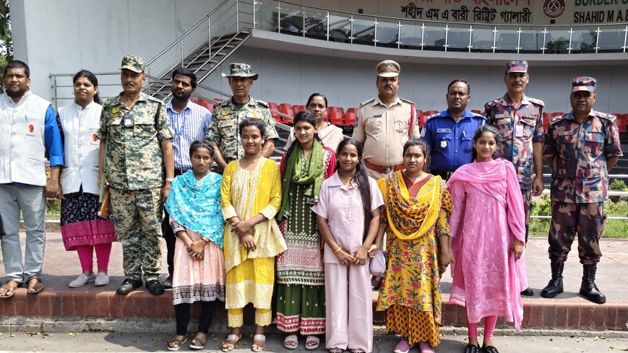 ভারতে পাচার ৬ বাংলাদেশি নারী বিশেষ ট্রাভেল পারমিটে দেশে ফিরছেন