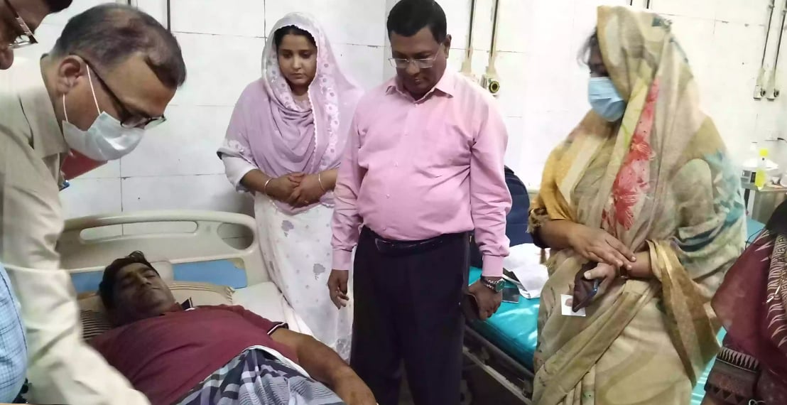 বনরক্ষীদের ওপর হামলাকারীদের বিরুদ্ধে কঠোর ব্যবস্থা নেয়া হবে: পরিবেশ সচিব