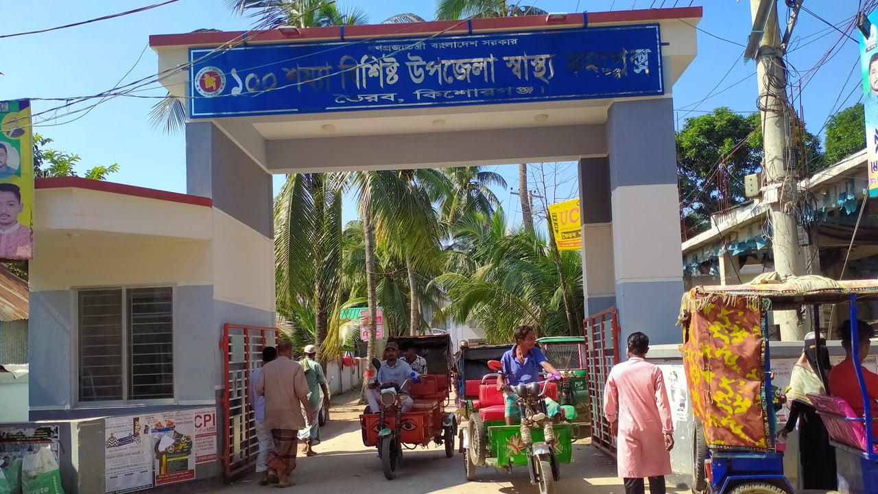ভৈরবে কুকুরের কামড়ে নারী-শিশুসহ আহত অর্ধশত