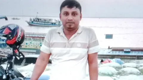 অনলাইন গেমের কথা লিখে চিরকুট, ব্র্যাক কর্মকর্তার লাশ উদ্ধার