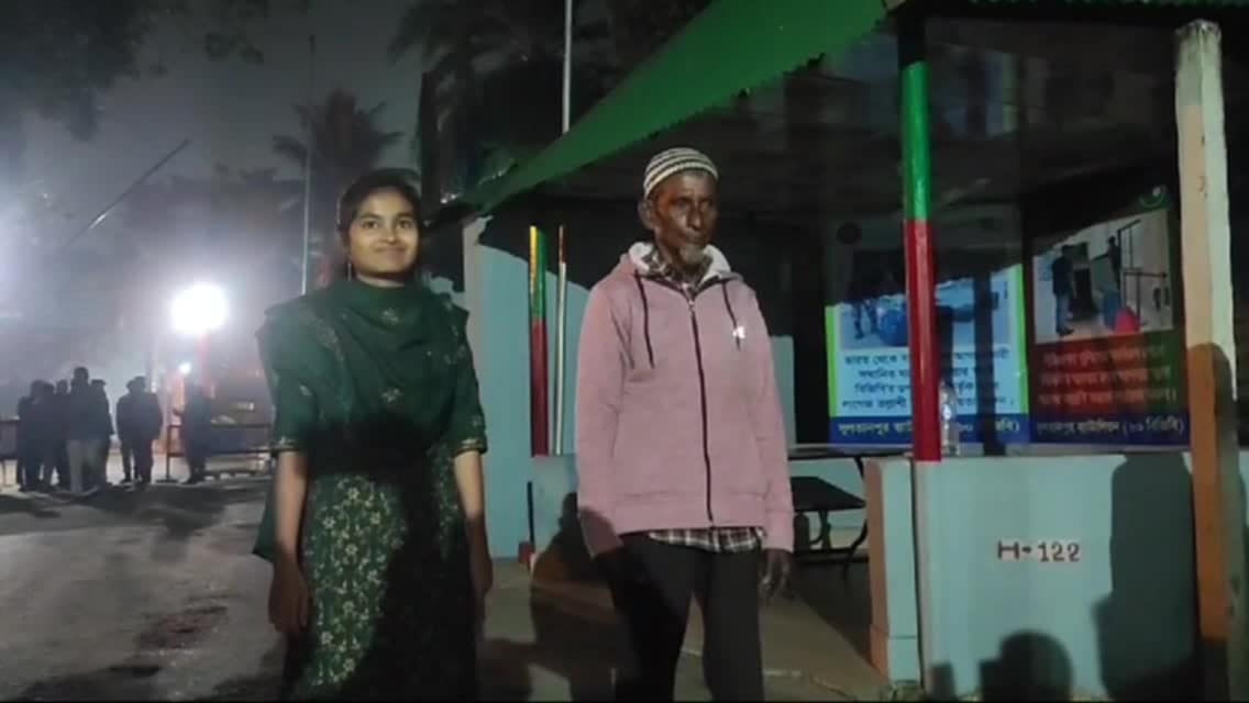 আটক সেই দুই বাংলাদেশিকে অবশেষে ফেরত দিল বিএসএফ