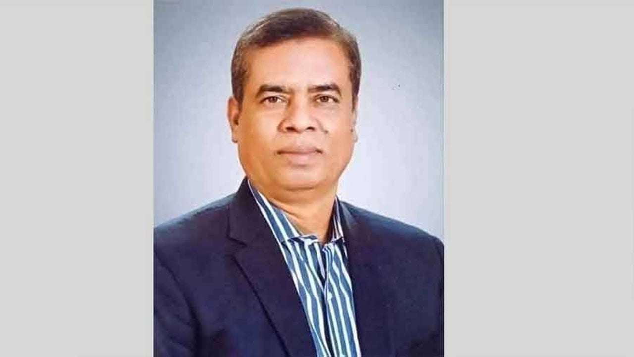 বরিশাল জেলা পরিষদের প্রশাসক হলেন আকন