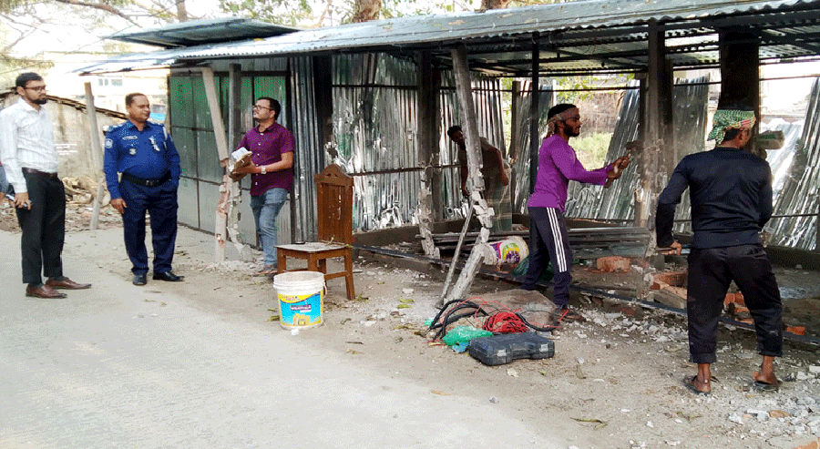 এমপির নির্দেশে বিশ্বনাথে দুই অবৈধ স্থাপনা উচ্ছেদ