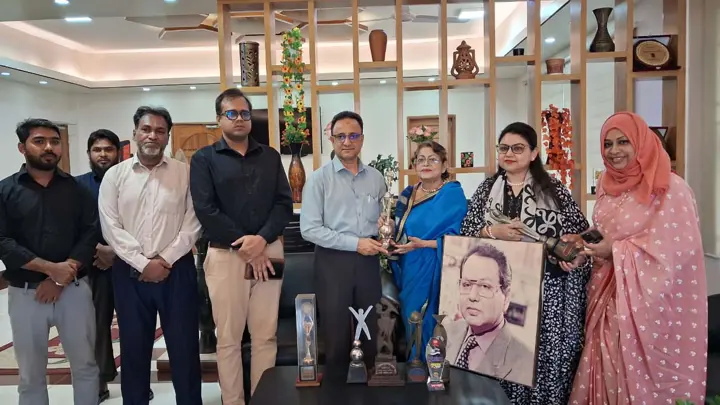 বাংলাদেশ ফিল্ম আর্কাইভে সংরক্ষিত হচ্ছে বুলবুল আহমেদের অর্জিত পুরস্কার