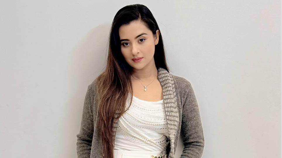 বিশেষ বিচারকের দায়িত্ব পেলেন বুবলী