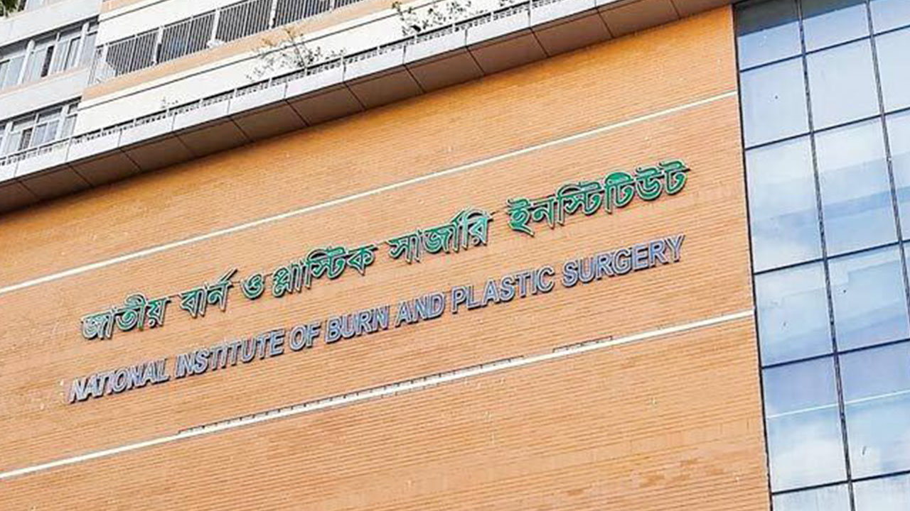 ভাটারার আগুনের ঘটনায় ছেলের পর মারা গেলেন বাবা
