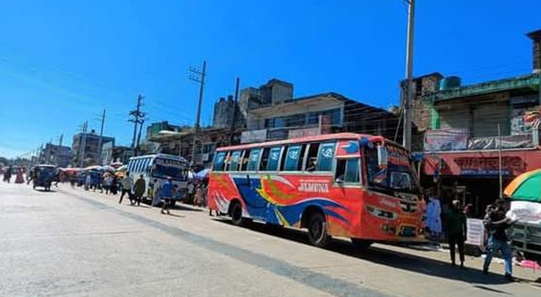 নাতনিকে দেখতে যাওয়ার পথে গাড়ির ধাক্কায় নানার মৃত্যু