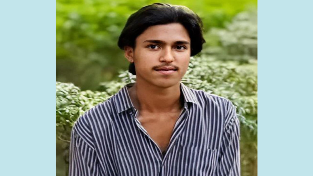 বালু বোঝাই ট্রাক চাপায় মোটরসাইকেল আরোহী নিহত