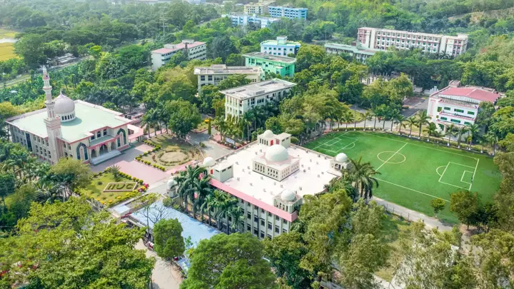 ওয়ার্ল্ড ইউনিভার্সিটি র‍্যাংকিংয়ে দেশীয় তালিকায় ৪ নম্বরে আইআইইউসি