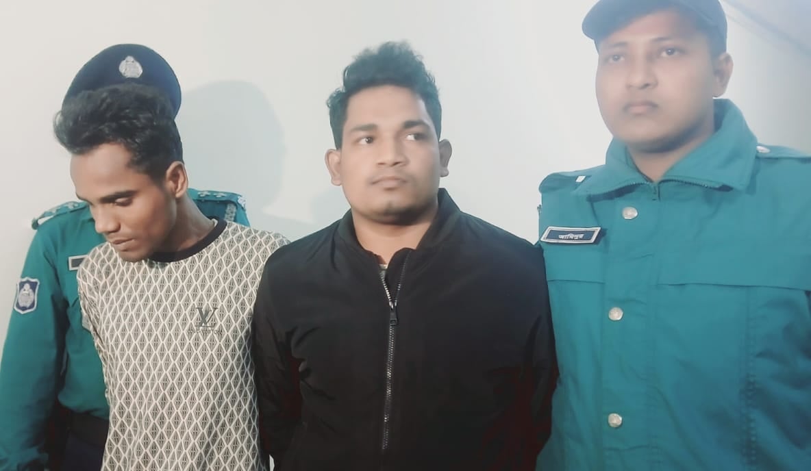 ইয়াবার বড় চালান ও ভুয়া এনআইডিসহ রোহিঙ্গা আটক