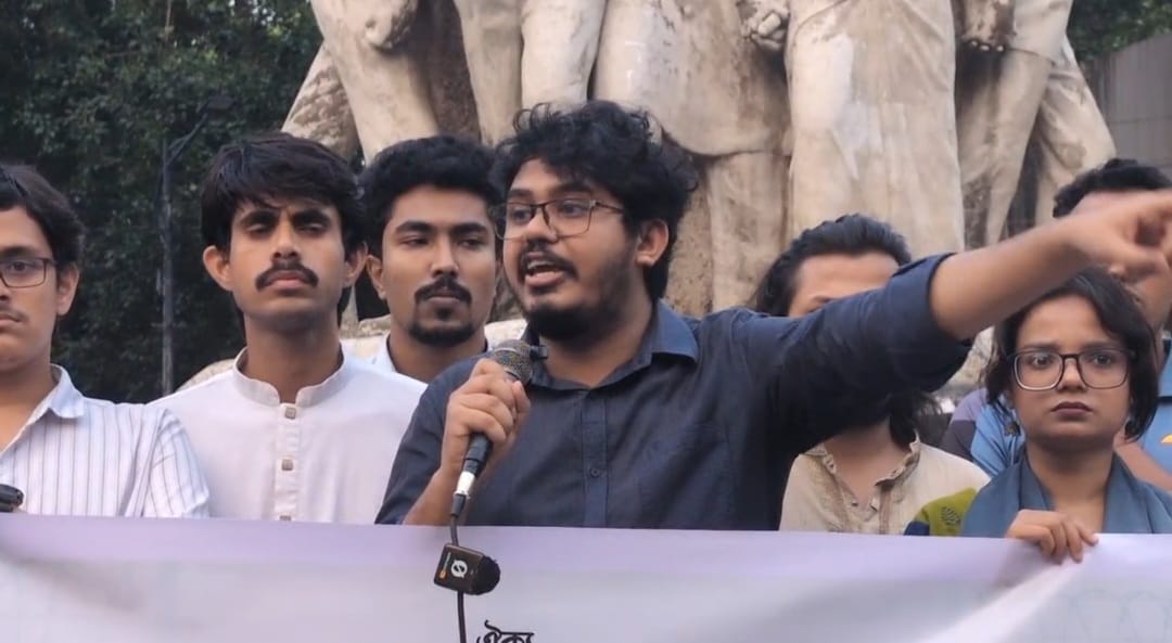 হামে শিশুমৃত্যু ও সীমান্ত হত্যার প্রতিবাদে ঢাবিতে ছাত্রশক্তির বিক্ষোভ