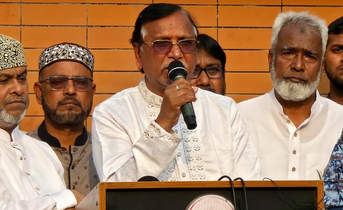 ময়লার বিল ১০০ টাকার বেশি নিলেই ব্যবস্থা: ডিএসসিসি প্রশাসক