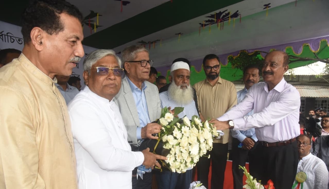 মোহামেডান-আবাহনীর সেই চিরচেনা উন্মাদনা দেখতে চান মির্জা ফখরুল