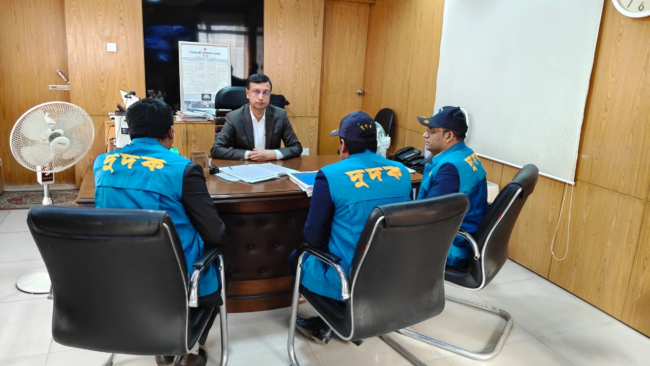 রাজধানীসহ বিভিন্ন জেলায় দুদকের অভিযান