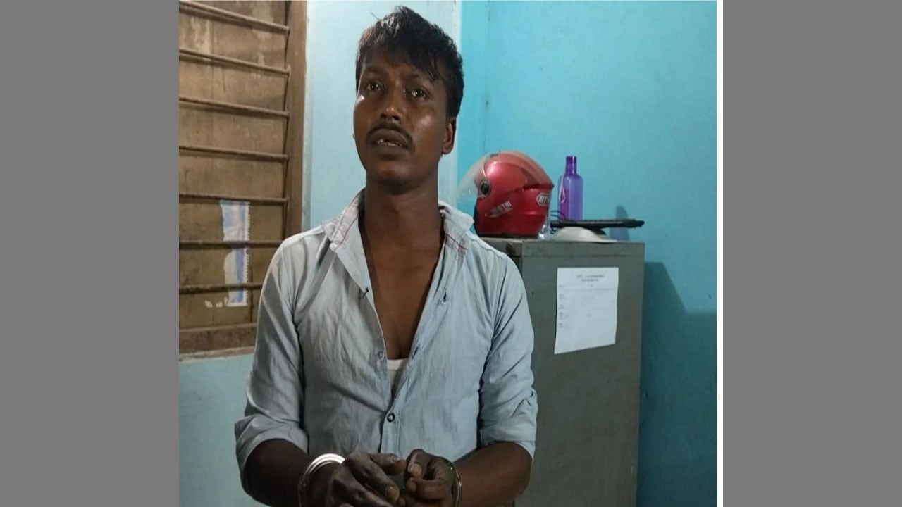 ২০ হাজার টাকা চাঁদা দাবি, ৯৯৯ ফোন দিয়ে চাঁদাবাজ গ্রেপ্তার