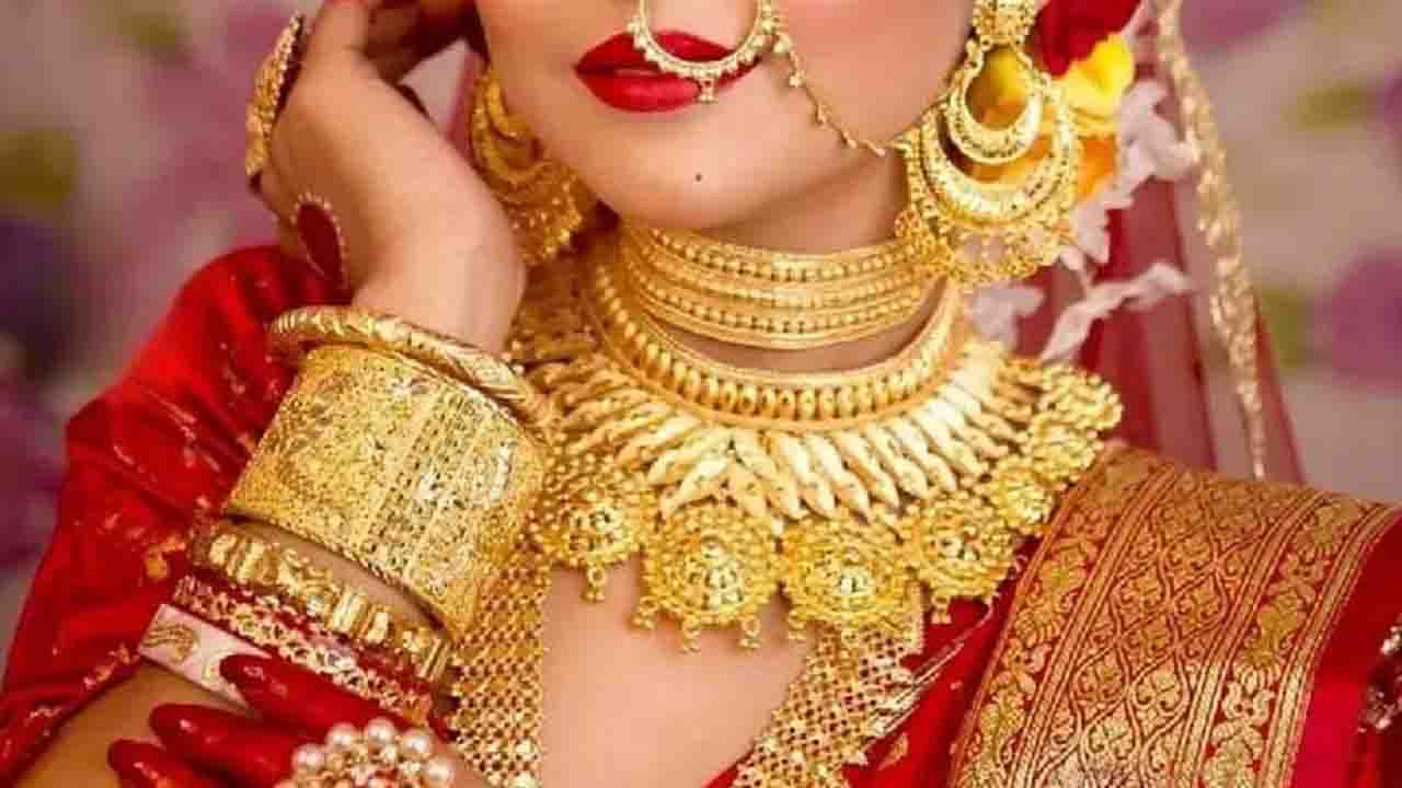 আবারও স্বর্ণের দামে বড় পতন