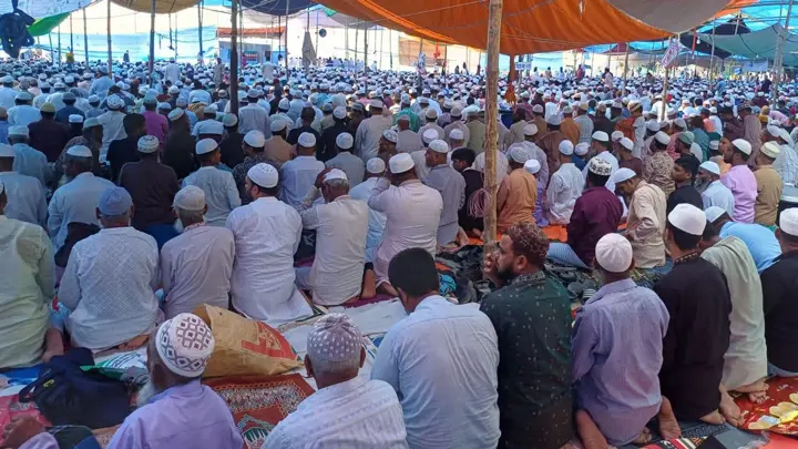 চাঁদপুরে চলছে সাদপন্থিদের ইজতেমা, কাল আখেরি মোনাজাত
