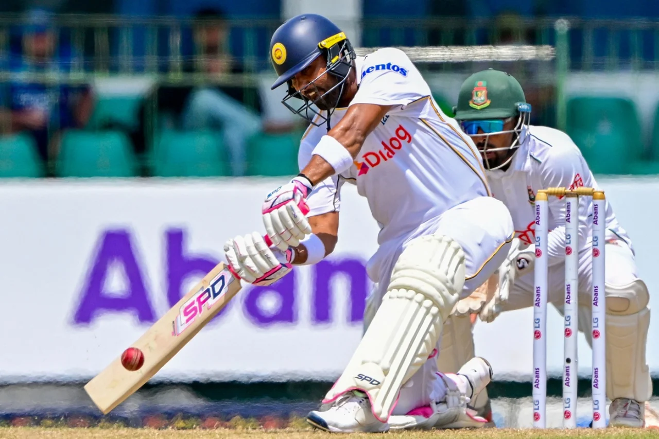 ৯৩ রানে চান্দিমালের বিদায়
