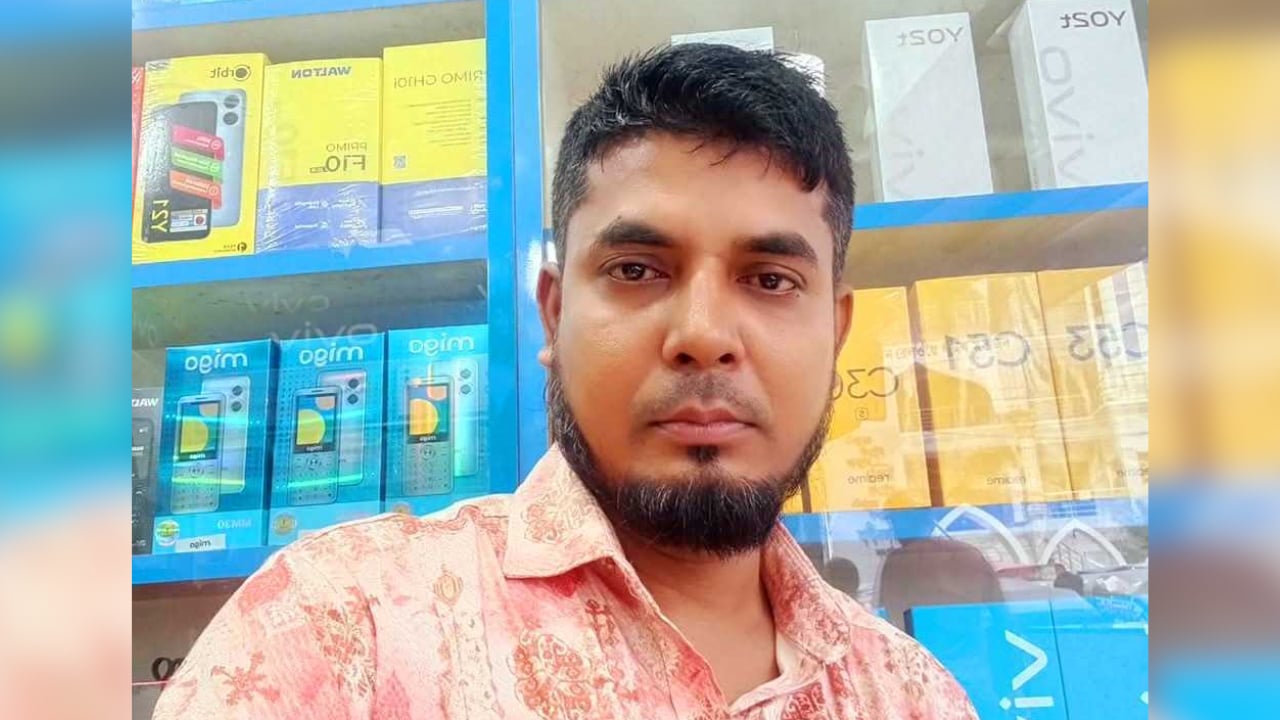 চাঁদপুরে ব্যবসায়ীকে কুপিয়ে হত্যা